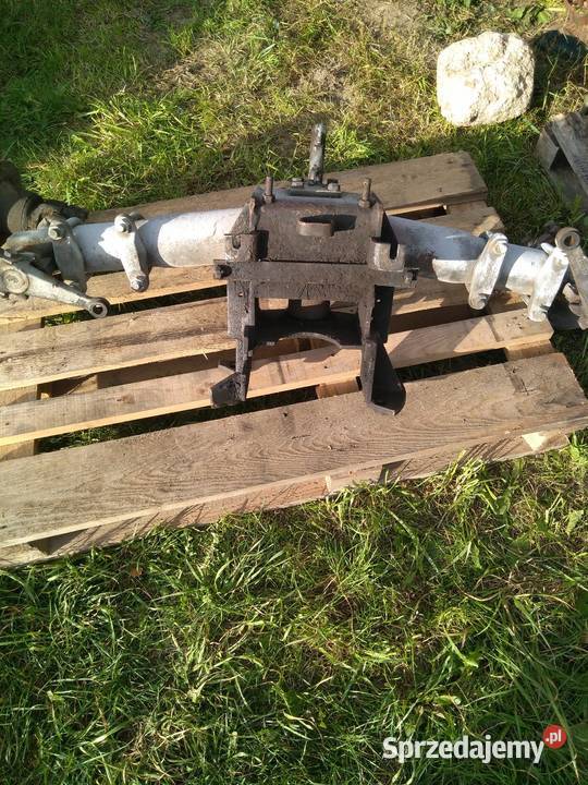 Oś Ursus C 330 C 328 Głowno