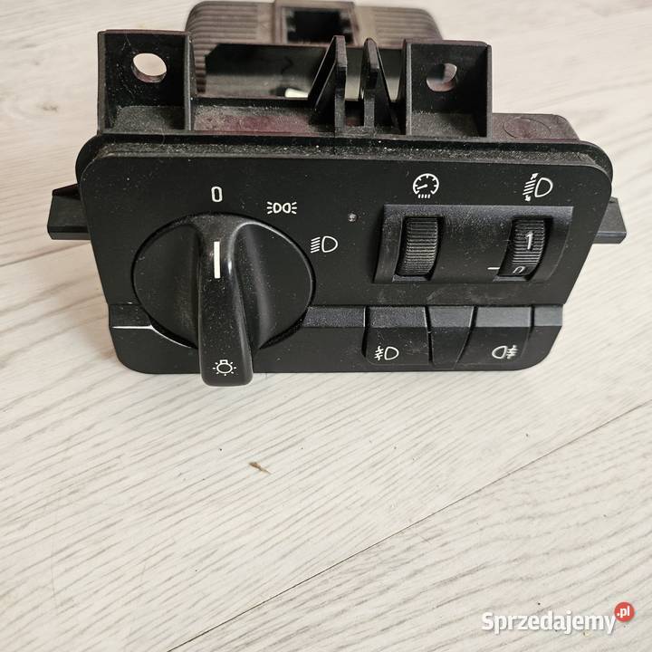 Moduł włącznika światła bmw e46 Gutów Duży