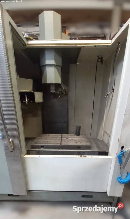 Centrum obróbcze CNC DECKEL MAHO DMC 63 V