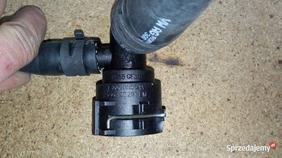 WĄŻ RURA CIECZY CHŁODZĄCEJ Z SZYBKOZŁĄCZKĄ SKODA śląskie Cieszyn sprzedam