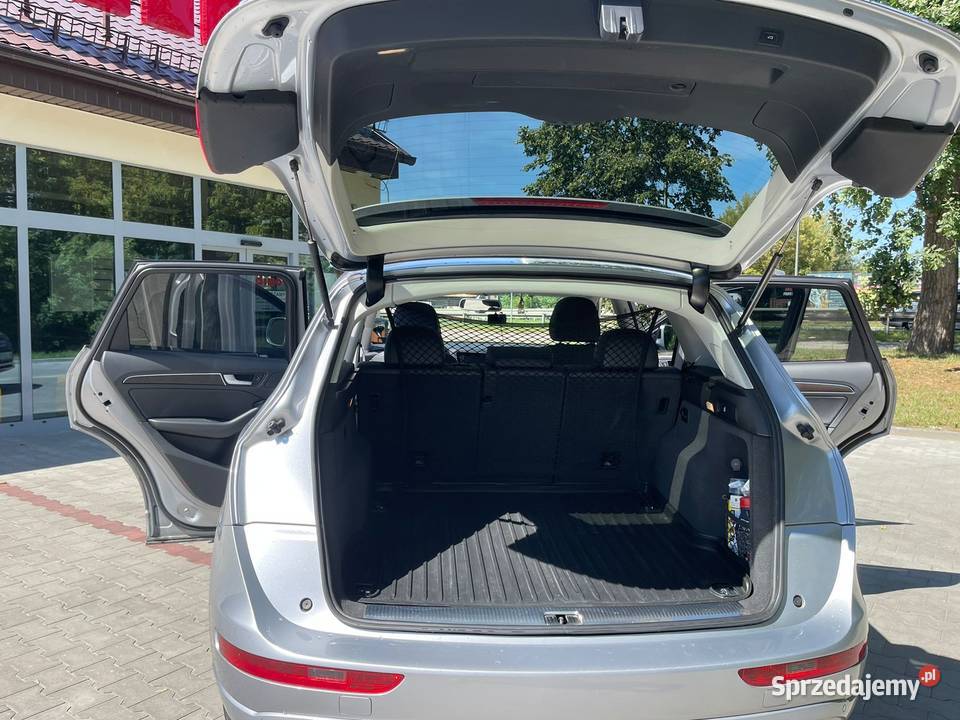 Audi Q5 20 TFSI 220 Quattro Wesoła