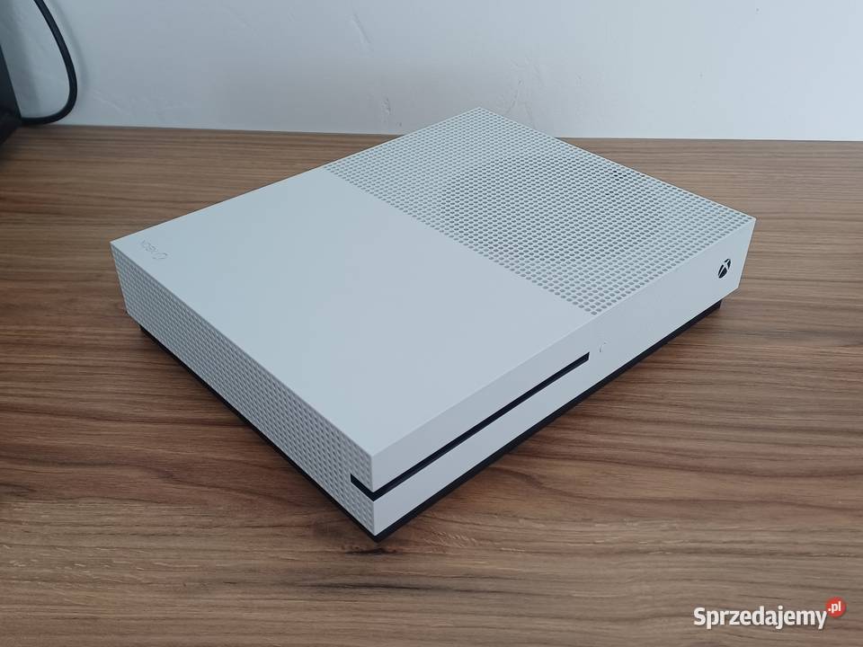 Xbox one s 500 gb z padem i grą Częstochowa