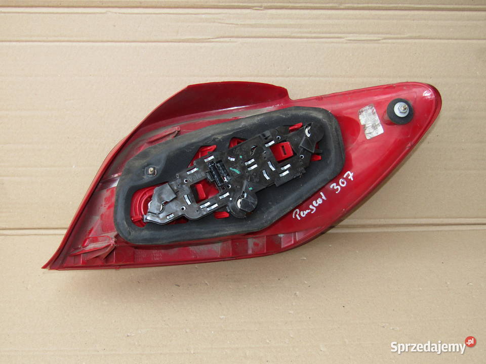 LAMPA TYLNA LEWAPRAWA PEUGEOT 307 HB LIFT200209 Mysłaków