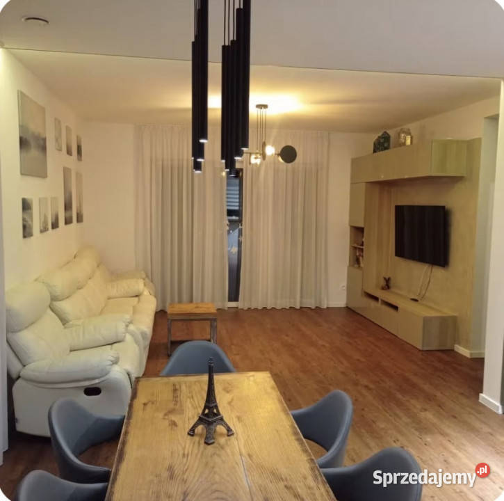 Nadarzyn dom 135 m2 salon 3 sypialnie 2 łazienki