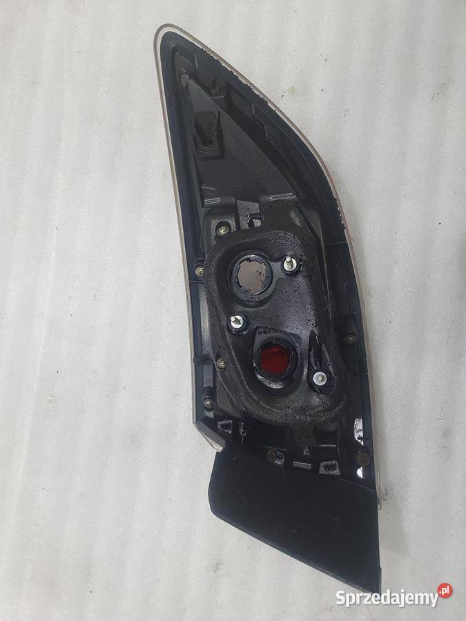 LAMPA LEWY TYŁ MAZDA 3 EU HB BBN751160 sprzedam