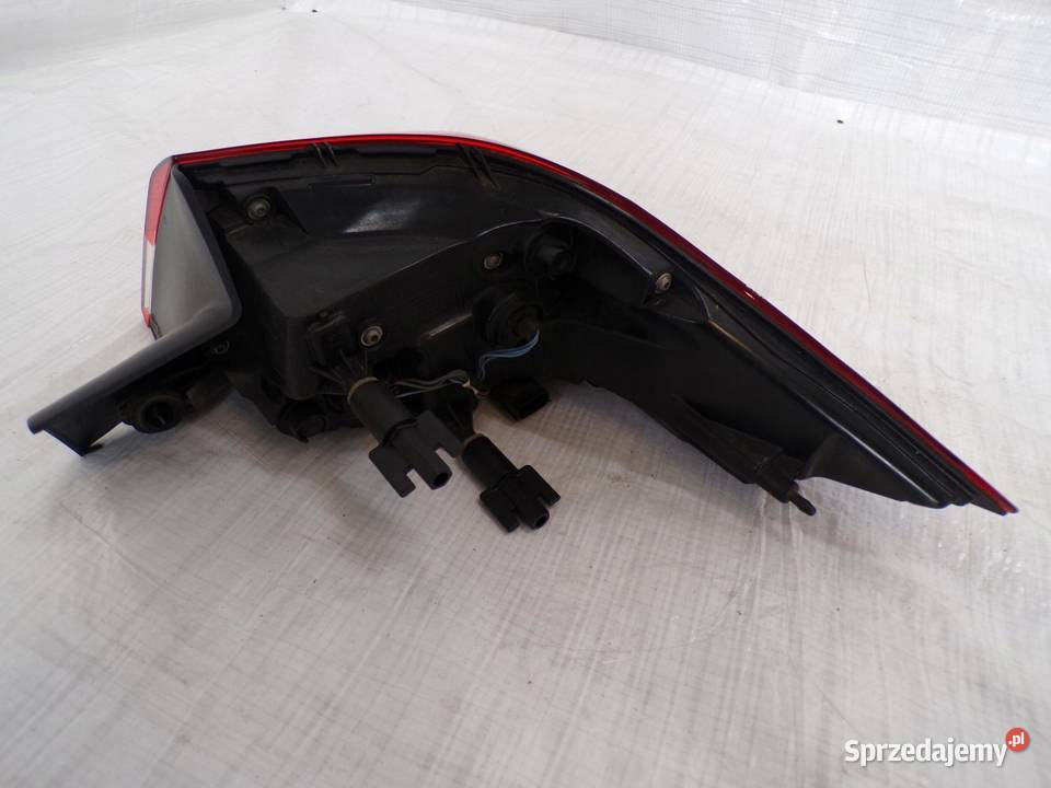 LAMPA LEWY TYŁ OPEL INSIGNIA B HB 39125831 osobowe sprzedam