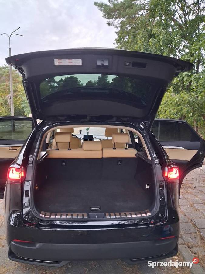 Lexus NX czarny na gwarancji salonu LEXUS Warszawa sprzedam