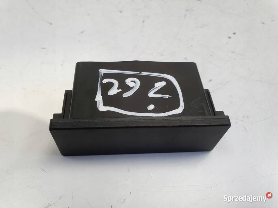 Mazda 2 KB Yaris IV KONTROLKA PODUSZKI AIRBAG osobowe Panele sterowania, przełączniki lubelskie Rudka