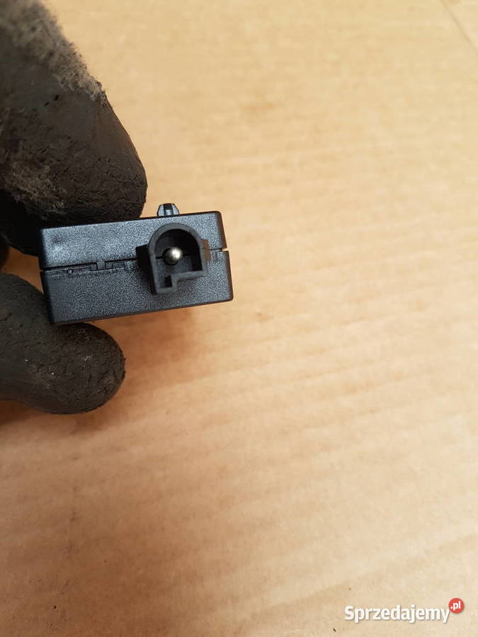 BMW 1 120 F20 f21 LIFT moduł anteny samochodowej Legnica sprzedam