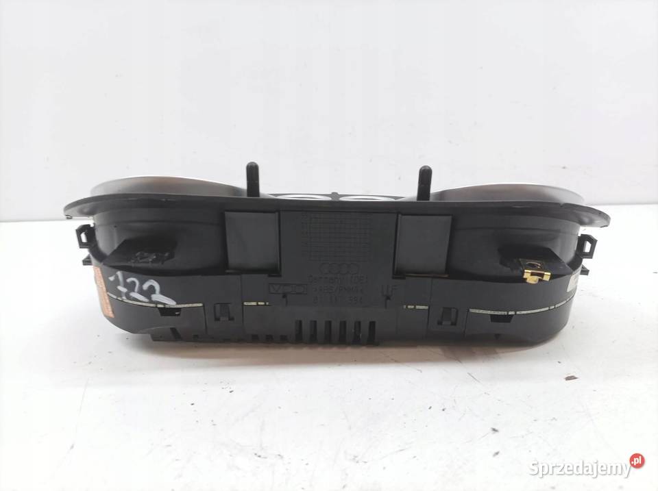 LICZNIK 8Z0920900F 14 D 73 Audi A2 I 19992005 A2