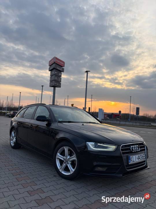 AUDI A4B8 2012 2cm3 Kraków
