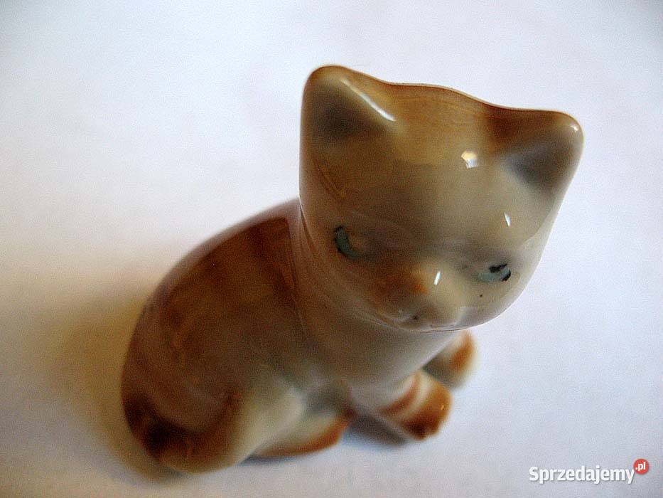Kot uroczy mały kotek porcelana Figurka 35 x 35 Siedlce