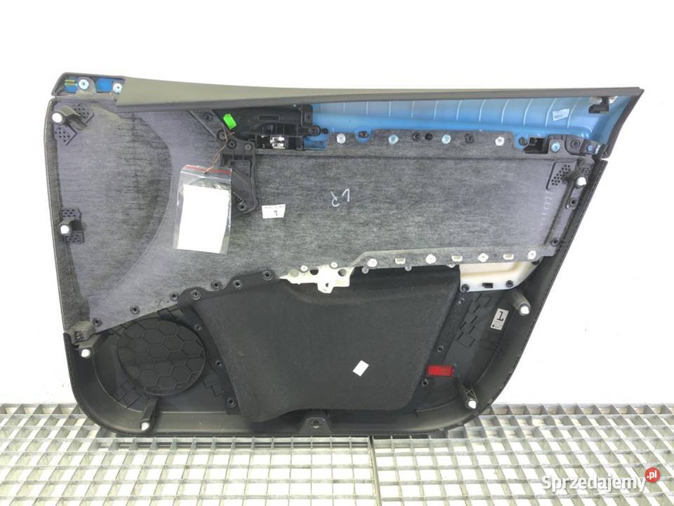 BOCZEK DRZWI LEWY PRZÓD SKODA OCTAVIA III osobowe sprzedam