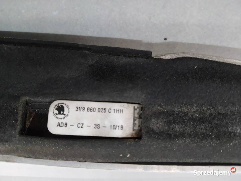 RELINGI LEWY 3V9860025C Skoda Superb III 2015 Rok produkcji 2018 świętokrzyskie