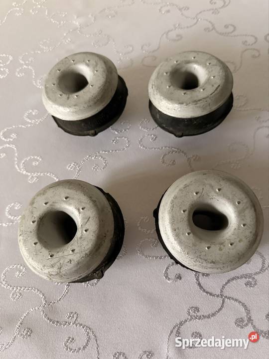 Tuleje Podpory Przedniej i Tylnej Osi Ford OEM