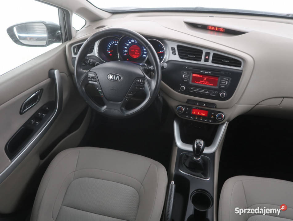 Kia Ceed 16 GDI czujnik parkowania