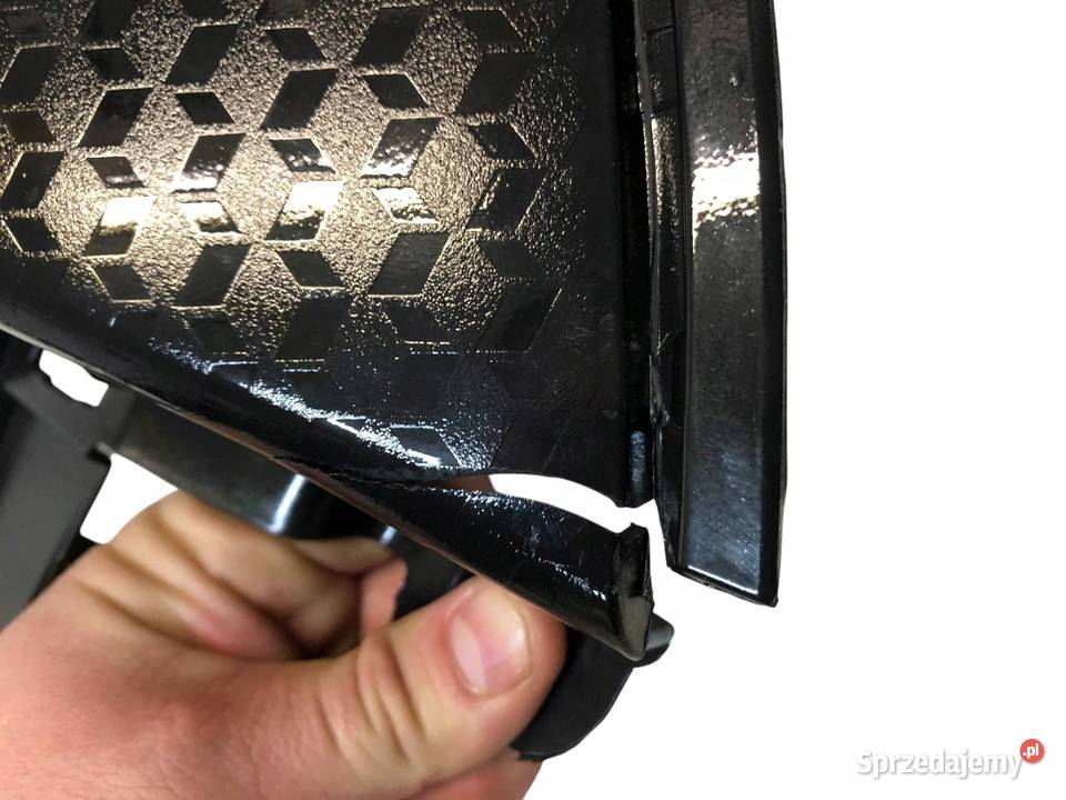 Toyota Yaris IV XP210 2020 Atrapa Grill przedni Skarżysko-Kamienna