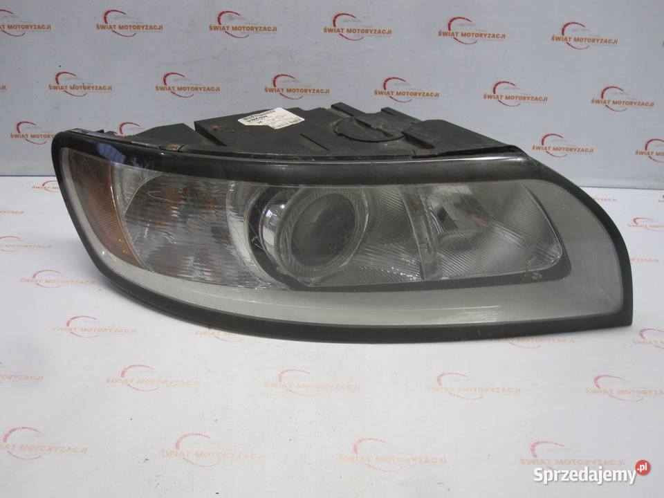 Volvo V50 LIFT S40 II lampa prawa przód 31299590 świętokrzyskie