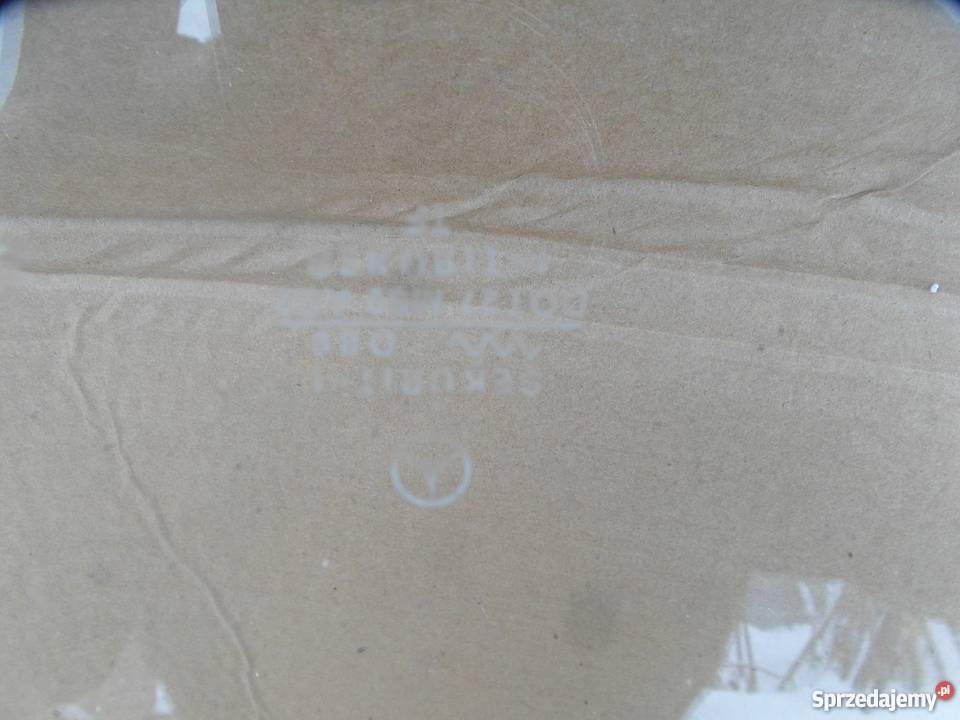 mercedes benz w115 w114 komplet szyb 8sztuk osobowe Namysłów