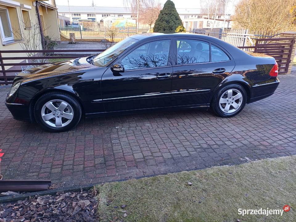 Bezwypadkowy zadbany Mercedes w211 Avantgarde 27 ABS łódzkie