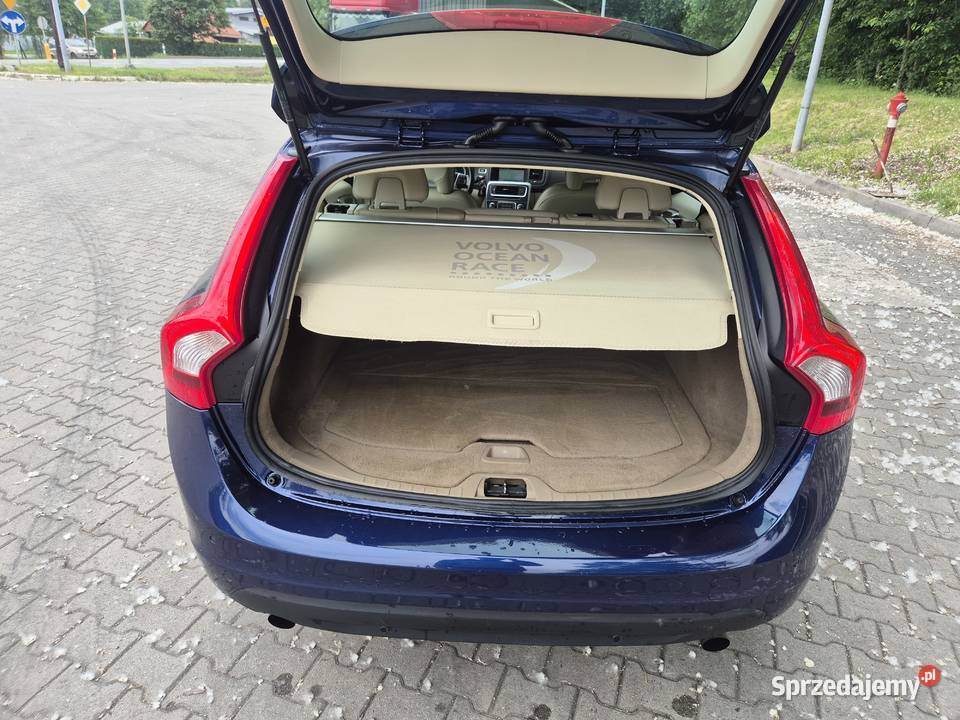 Volvo V60 16150 Bogato wyposażone Wersja Ocean V60 Bujaków