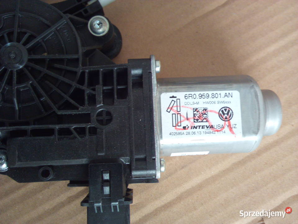 VW Jetta mechanizm podnoszenia szyb 13r Rok produkcji 2013 Turek