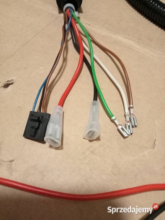 VNB0259673 silnik kablowy L185m Kverneland Głogów sprzedam