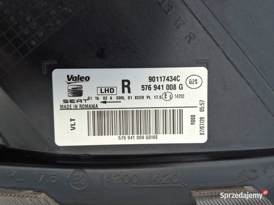 SEAT ATECA 1620 REFLEKTOR PRAWY FULL LED LAMPA lubuskie Bieleń