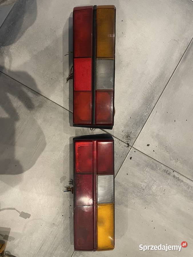 Komplet lamptylnych VW GOLF mk1 1982r Oświetlenie Darłowo