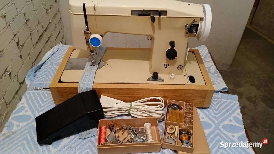Sprzedam maszynę do szycia Łucznik Zgierz sprzedam
