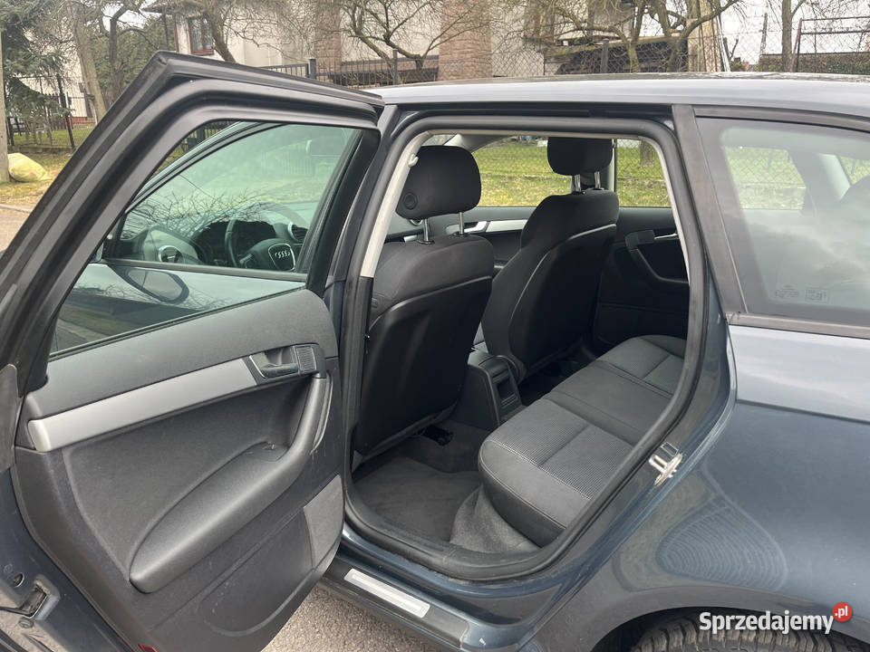 Audi A3 Sportback 14 TFSI Attraction 168367km Mikołów