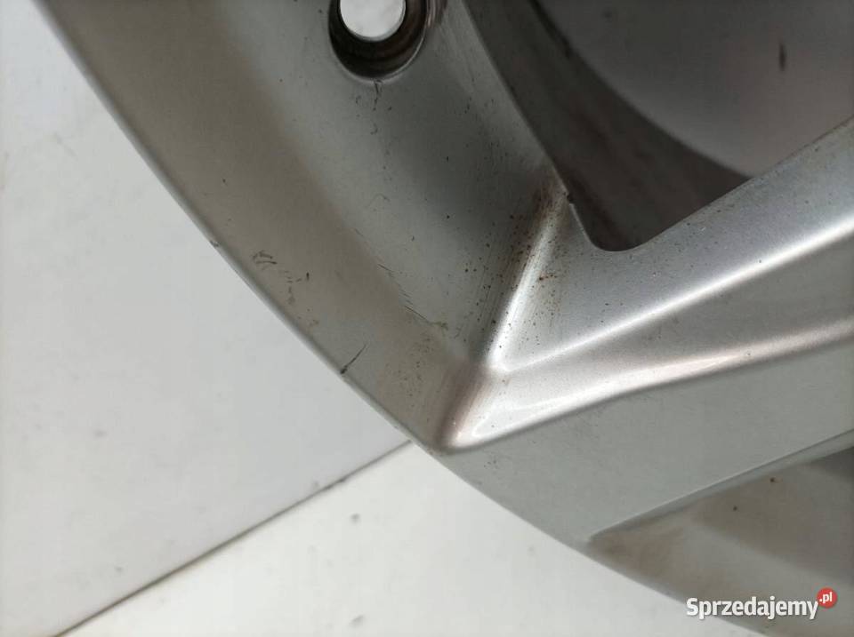 FELGA ALUMINIOWA R17 5X108 ET50 OC62MM 7JX17X50 sprzedam