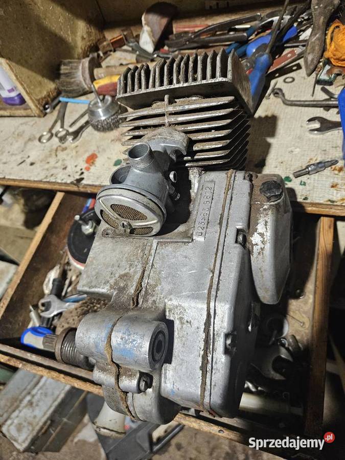 Komar silnik wal skrzynia zapłon Pielgrzymka