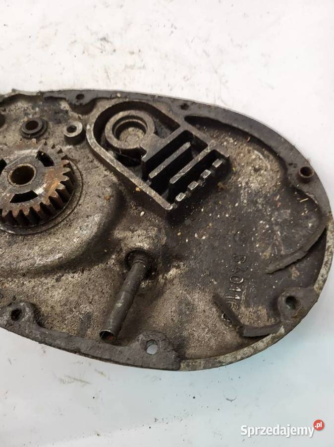 SILNIK NSU FOX POKRYWA SILNIKA DEKIEL OSŁONA Pokrywy i osłony silnika Pokrywy i osłony silnika Rybnik