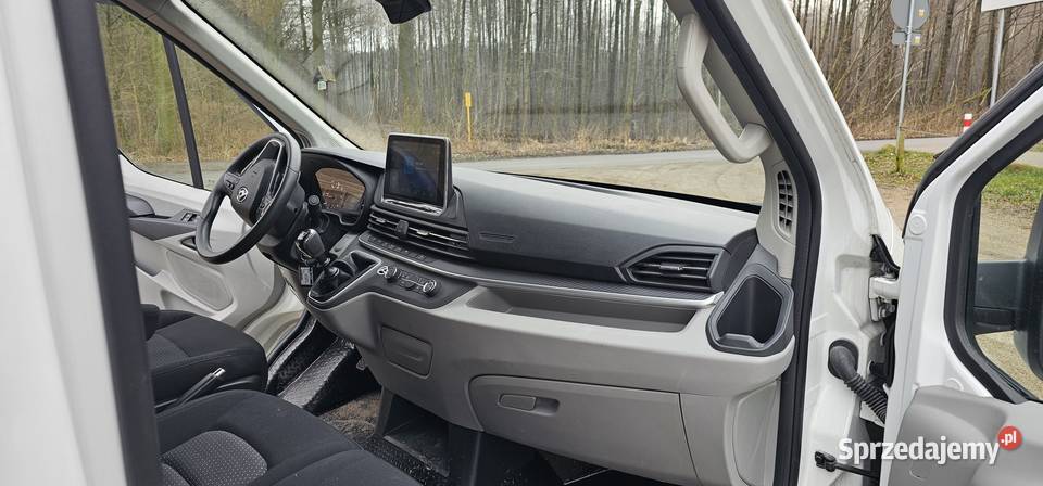 Dostawczy furgon Maxus Deliver 9 EBS Jarocin