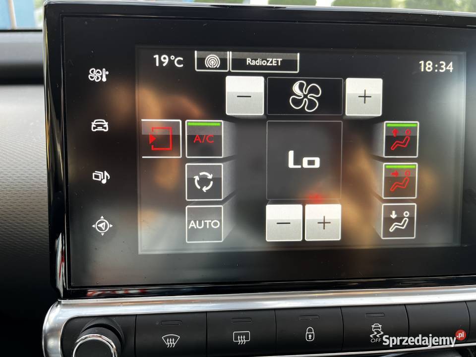 Citroen C4 Cactus 12 benzyna Pur Tech stan manualna C4 Cactus Łuków