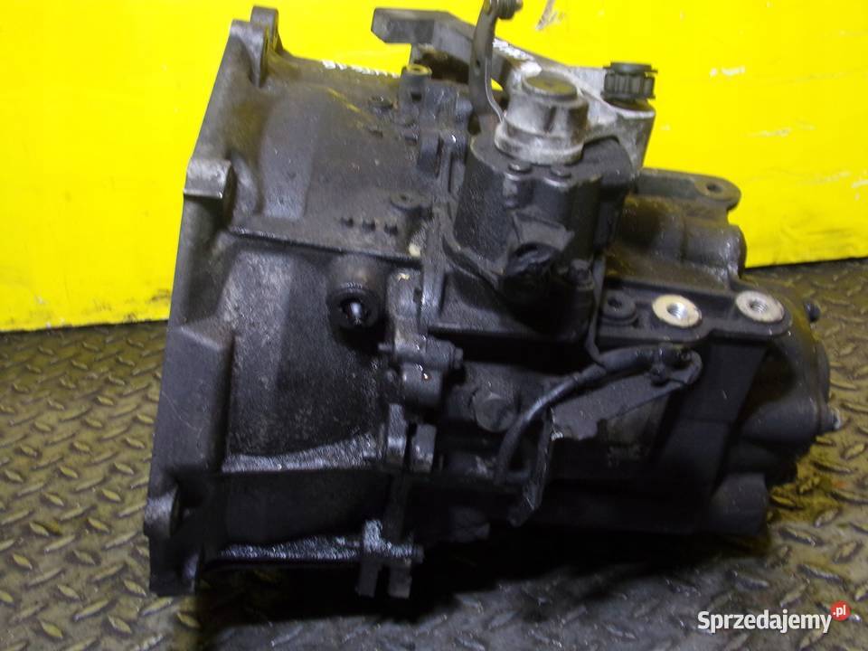 OPEL CORSA E 10 TURBO 16r 116 skrzynia biegow 6 Suków