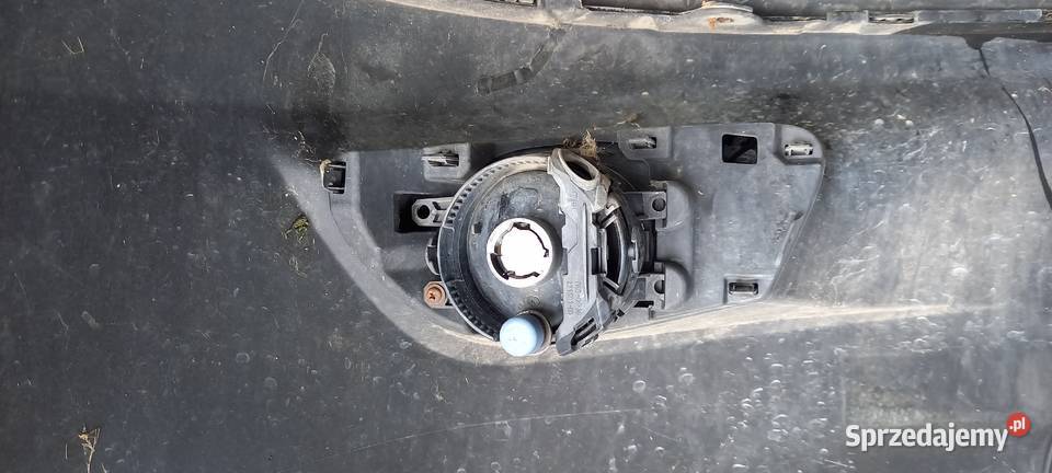 TOYOTA VERSO 0913r Halogeny obudowa chrom Brzozów