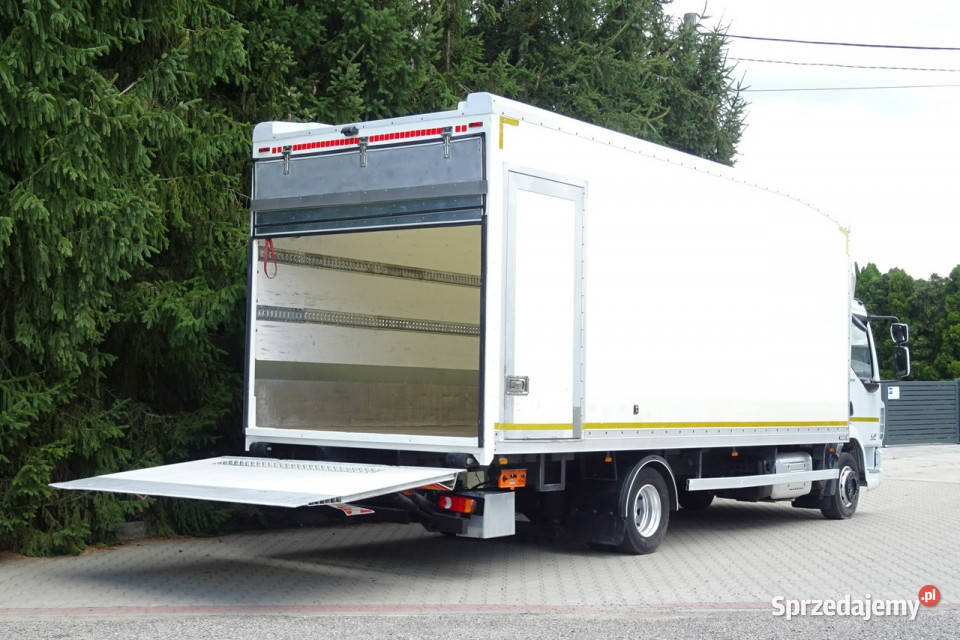 DAF LF 210 euro 6 kontener aerodynamiczny winda diesel