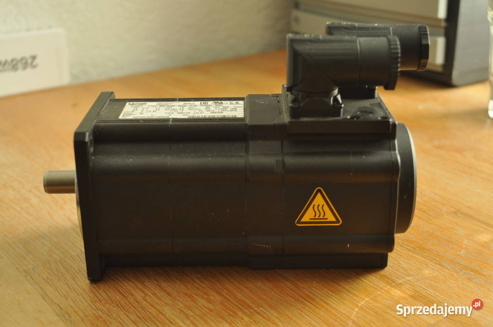 Silnik Servo 11KW Lenze MCS 09F38RS0B0 Pozostałe