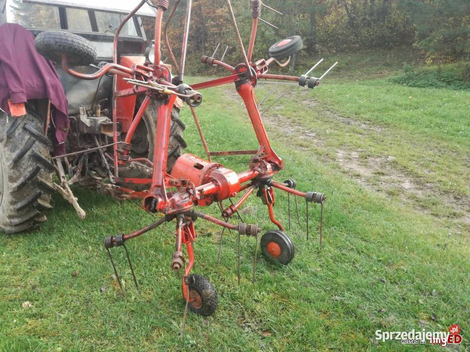 Przewracarka Fahr 4 gwiazdowa pająk Deutz-Fahr Maszyny zielonkowe Józefówka