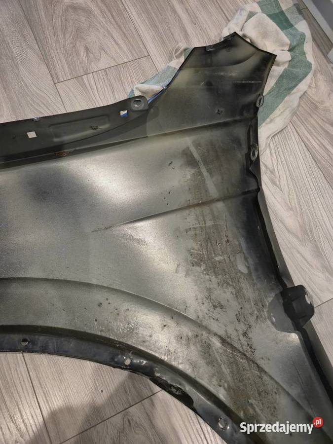 Prawy przedni błotnik Volkswagen Touareg III osobowe