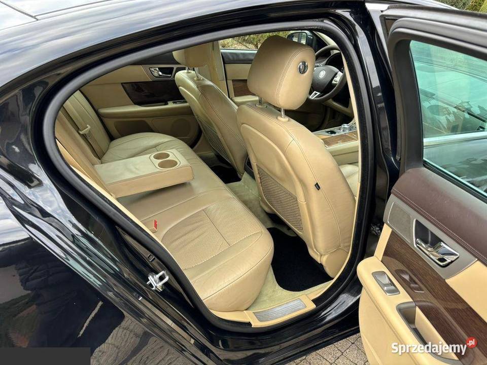 Jaguar XF 30 V6 D S Classic 275 2010r Krotoszyn