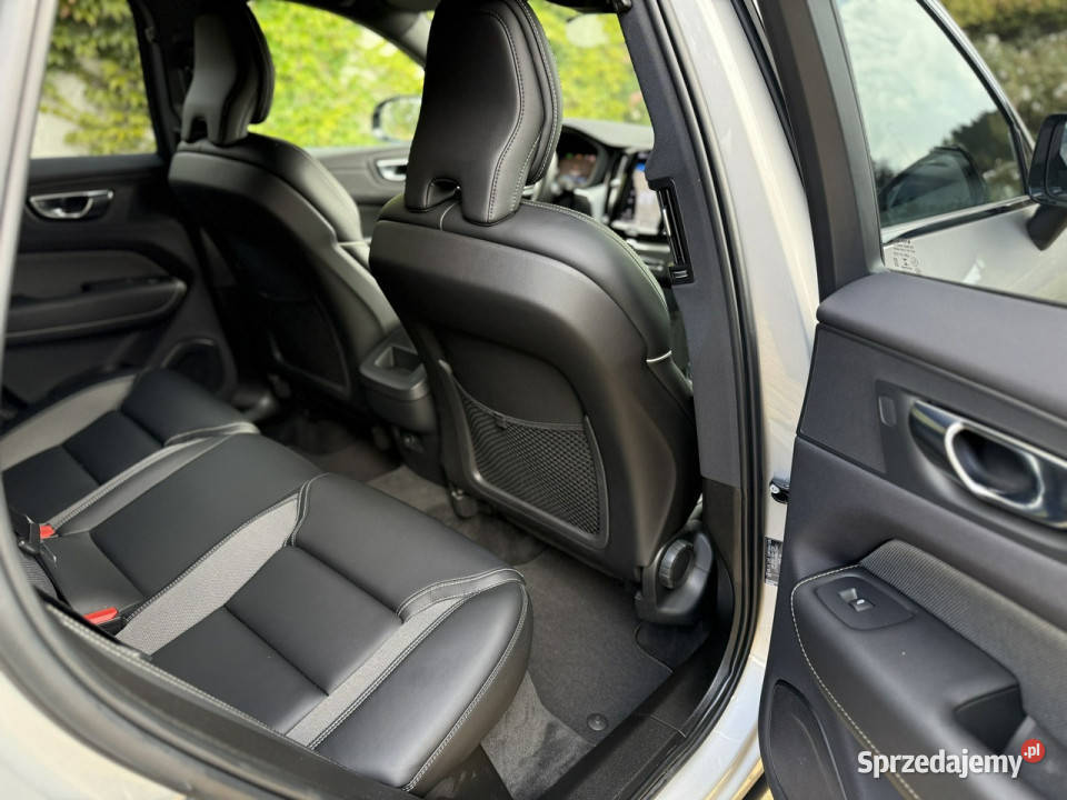 Volvo XC 60 Rdesign Faktura VAT 23 II 2017 pełny VAT Tarnowskie Góry