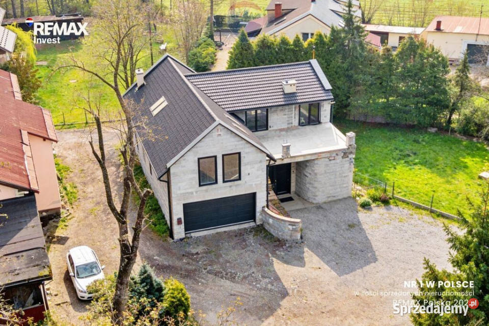 Dom z rozpoczętą realizacją projektu Cieszyn