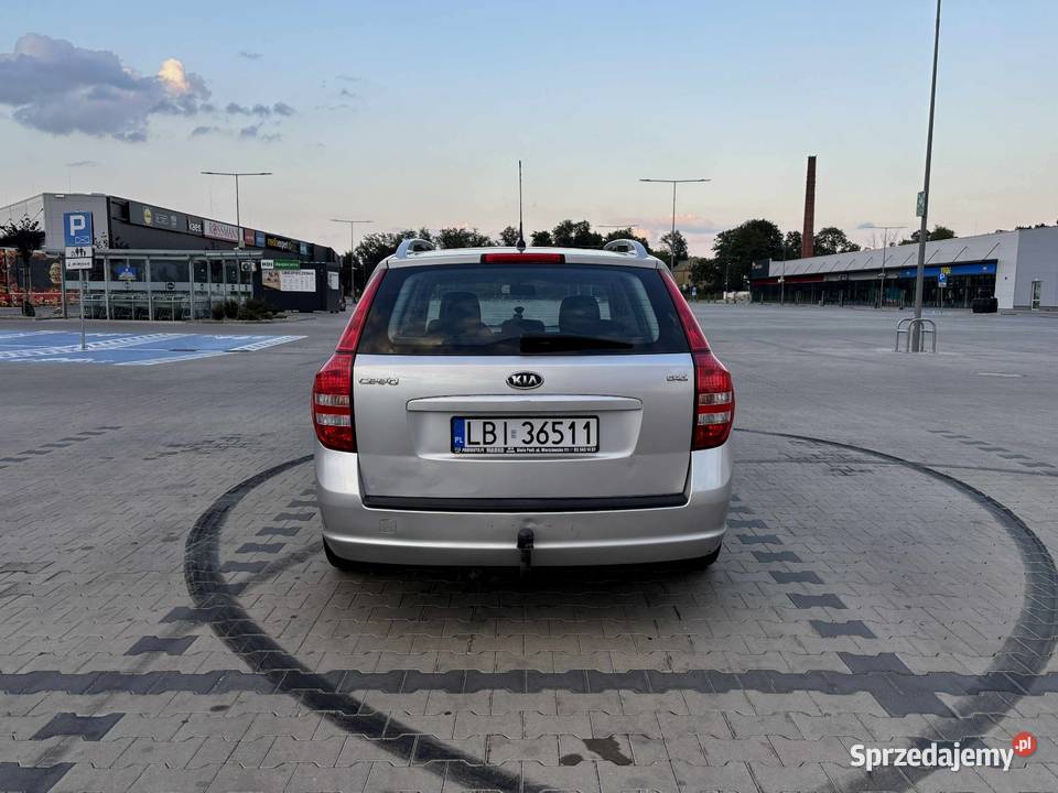 Kia Ceed 16 CRDi Kombi ekonomiczne i przestronne centralny zamek Biała Podlaska