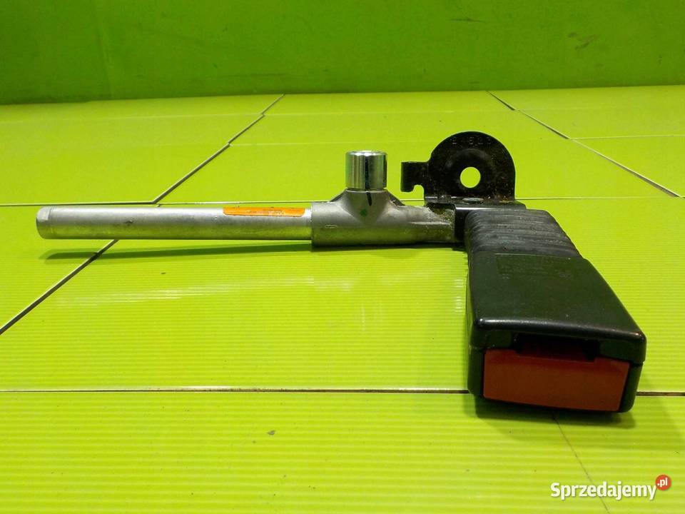 CLC CL203 zapinka pasa prawa przod z napinaczem Suków