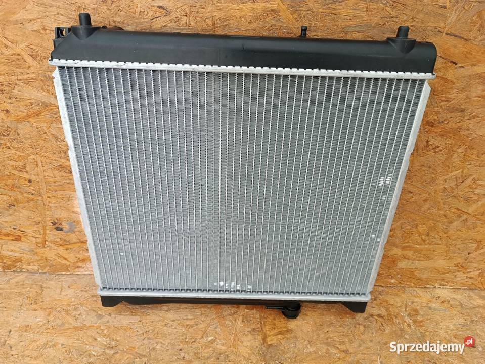 CHŁODNICA WODY SUZUKI GRAND VITARA 2005 20 Lampy przednie