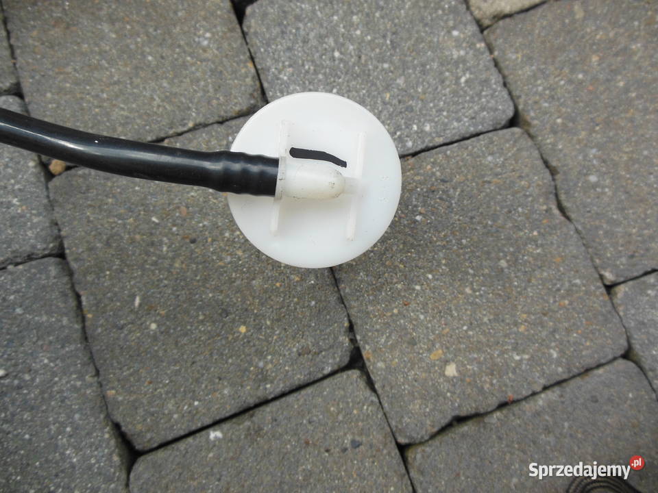 Przewód odpowietrzający zbiornik paliwa prawy