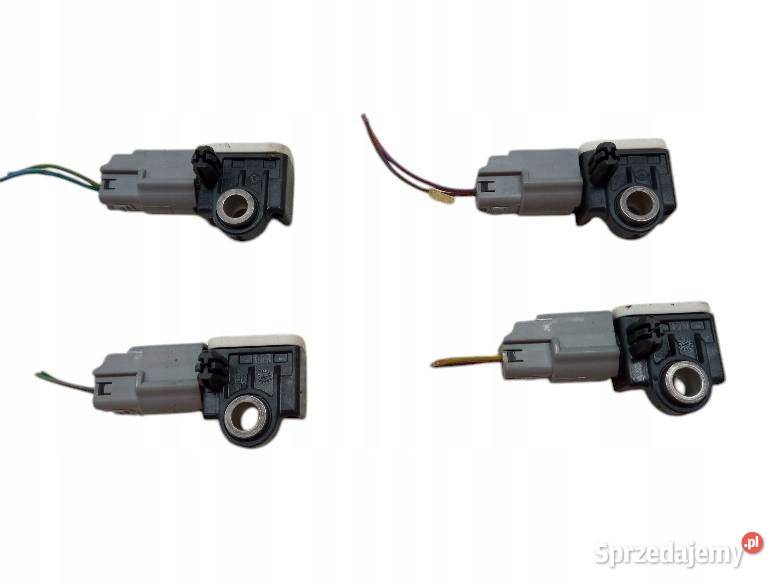 CZUJNIK SENSOR UDERZENIOWY KPL 4 31334336 Volvo sprzedam